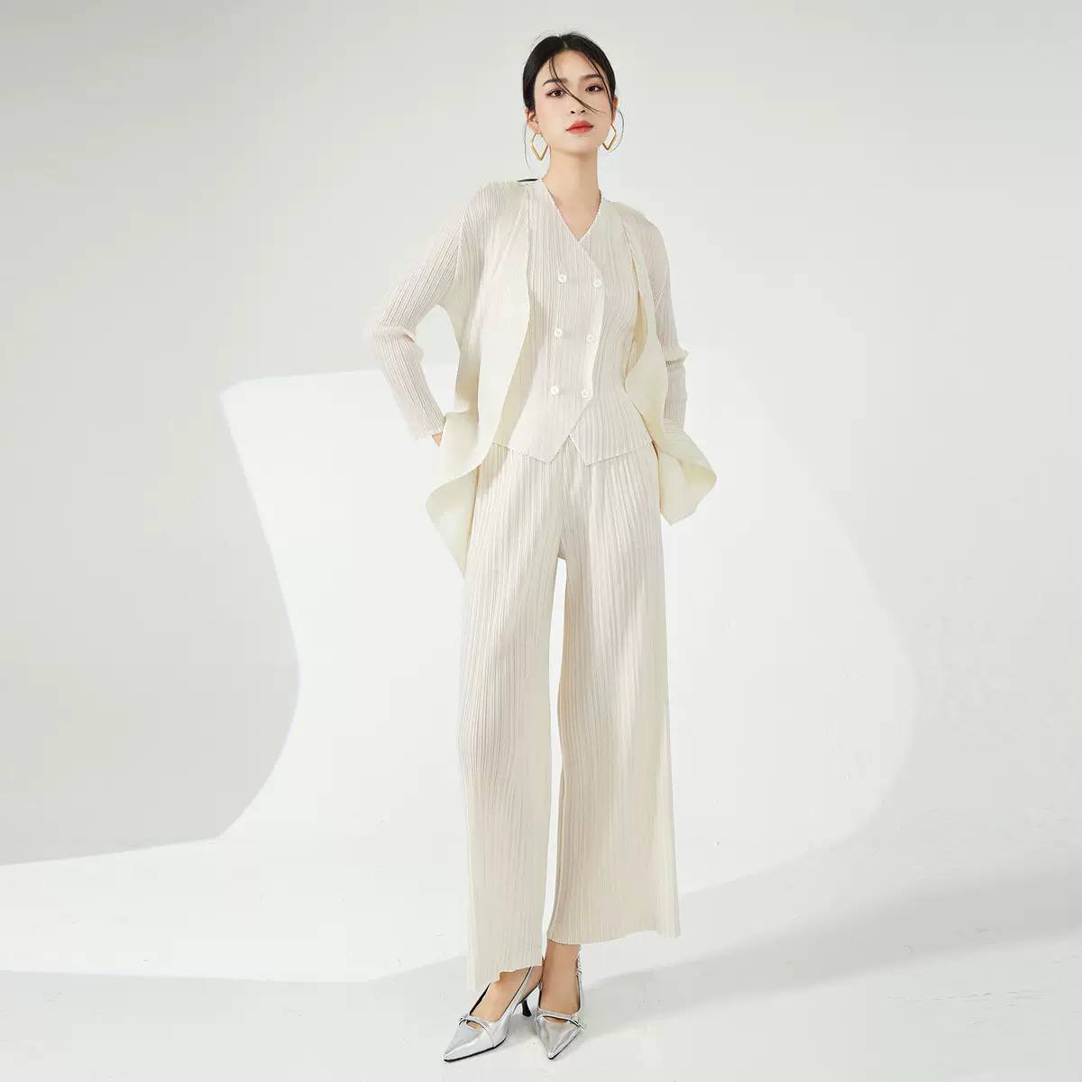Women's Pleated Cardigan Vest Wide Leg Trousers Matching Set