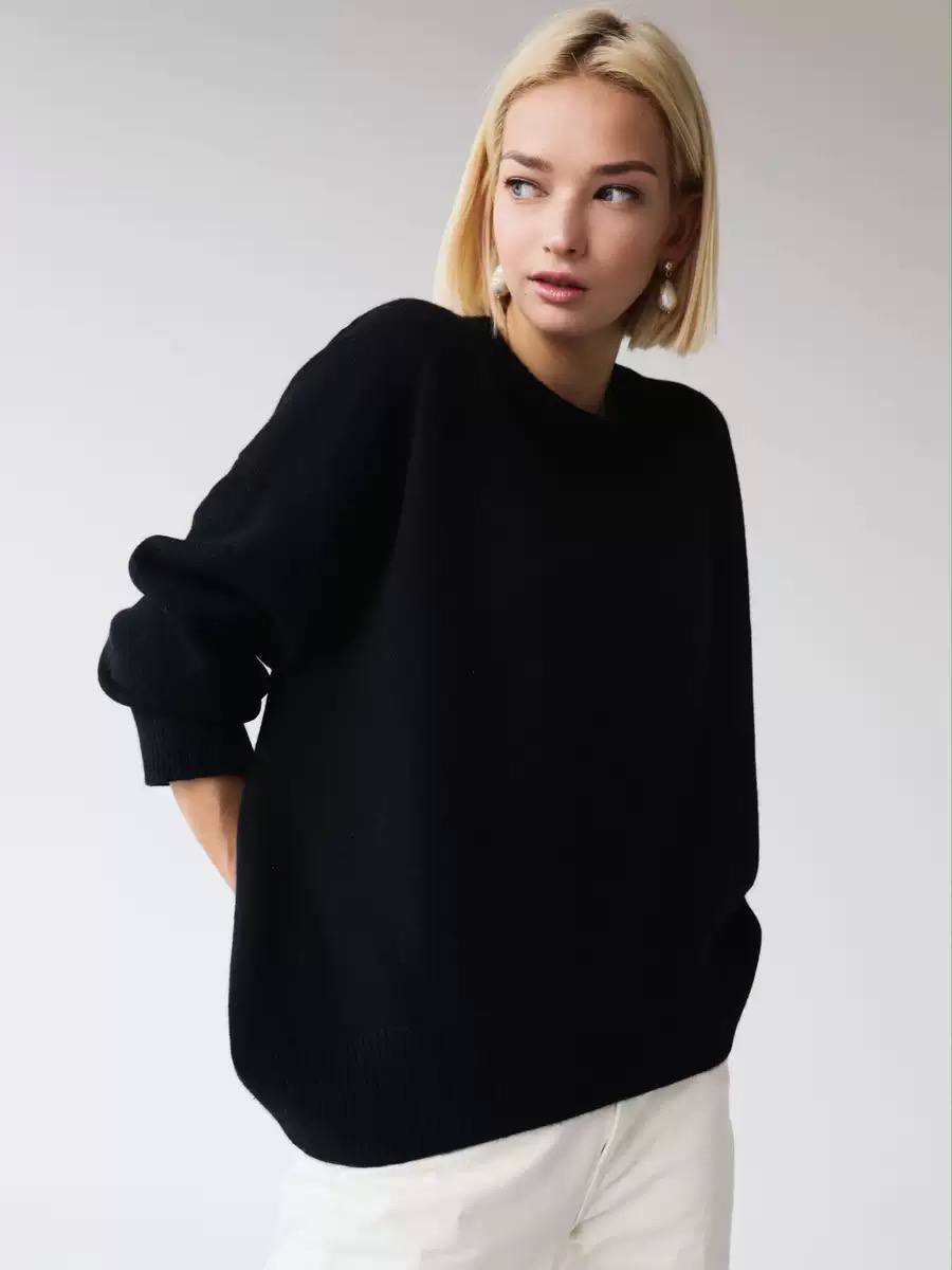 Women's Oversized Crew Neck Knit Sweater