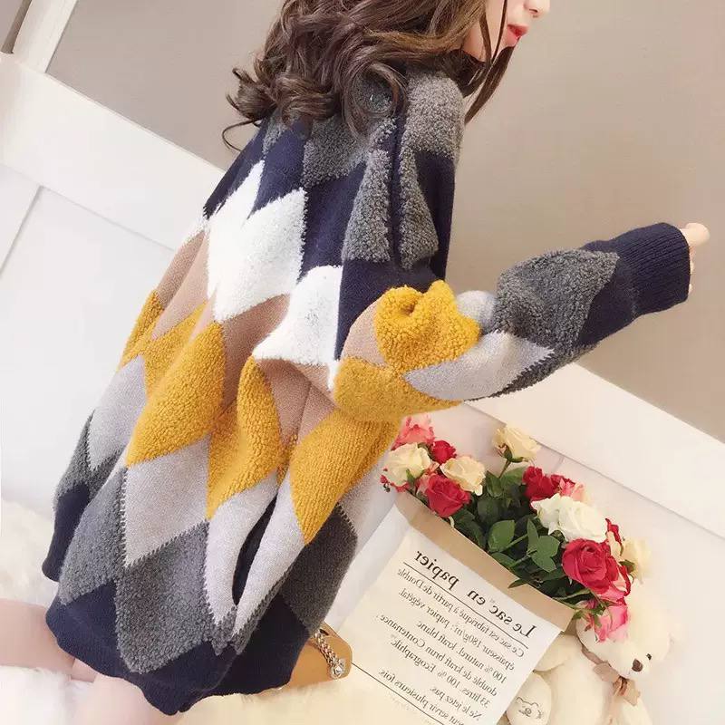 Women's Round Neck Oversized Knit Long Cardigan
