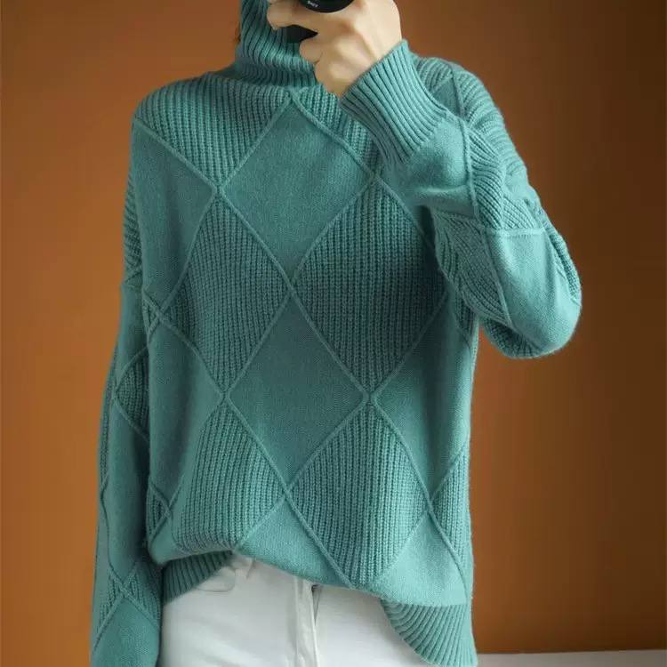 Women’s Chunky Geometric Pattern High Neck Sweater