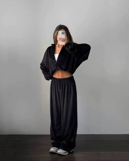 Velvet Tracksuit Set – Zip-Up Hoodie Jacket & Wide-Leg Jogger Pants, Relaxed Fit