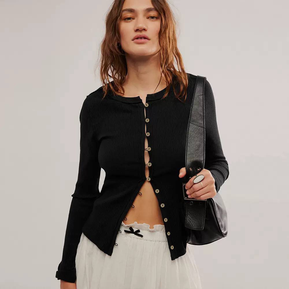 Women’s Ribbed Button-Front Relaxed Cardigan - Black