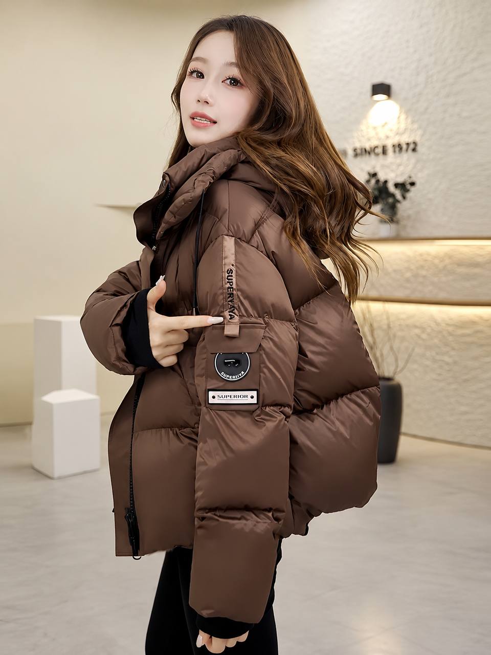 Women's Oversized High-Collar Puffer Jacket - Brown