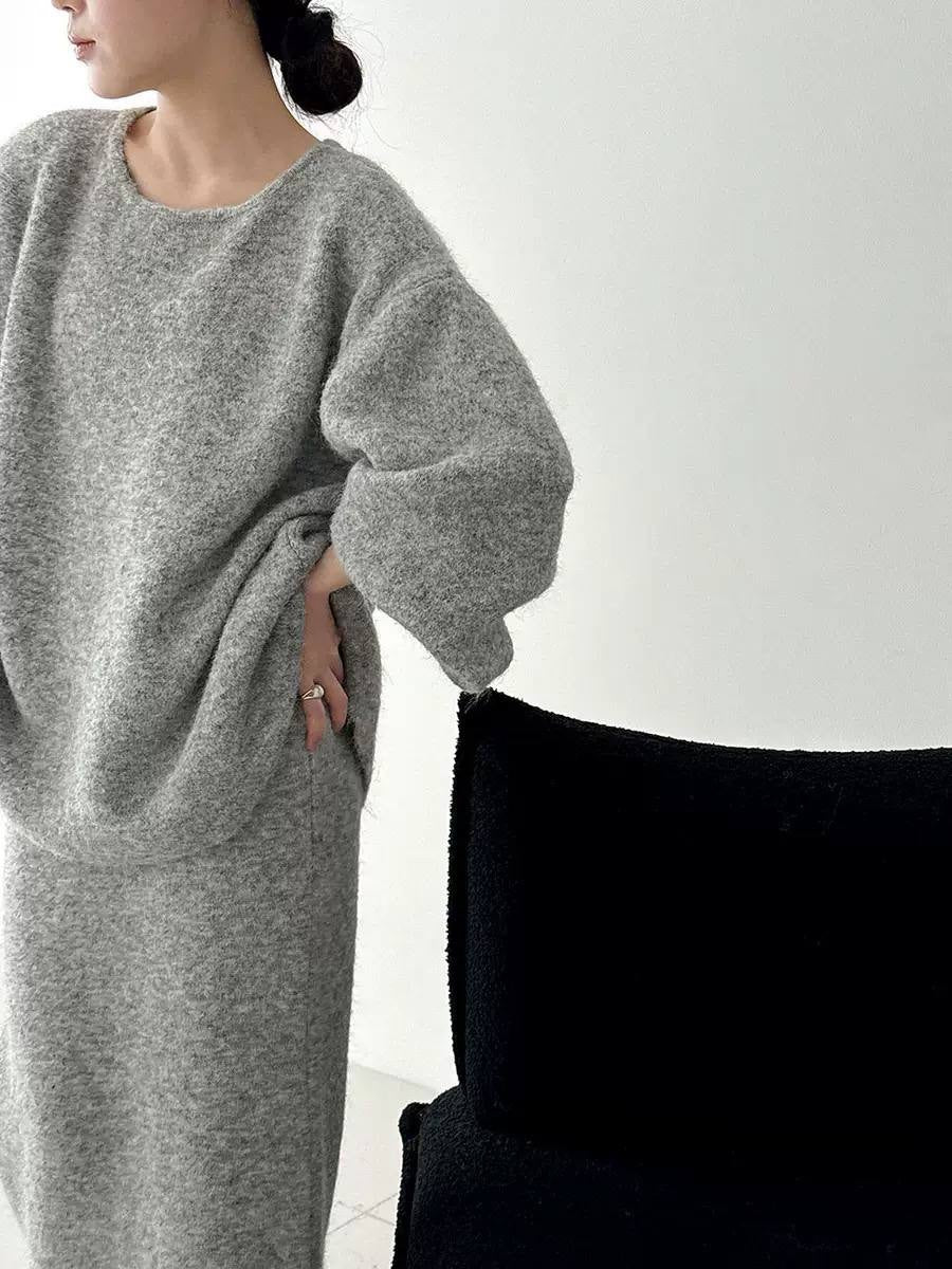 Balloon-Sleeve Sweater And Skirt Set With Back Buttons – Grey